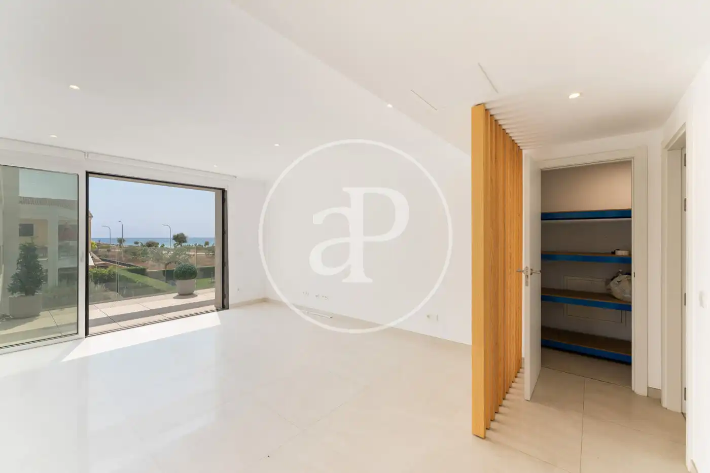 Sala de estar de Casa adosada en venta en  Palma de Mallorca con Aire acondicionado, Calefacción y Jardín privado