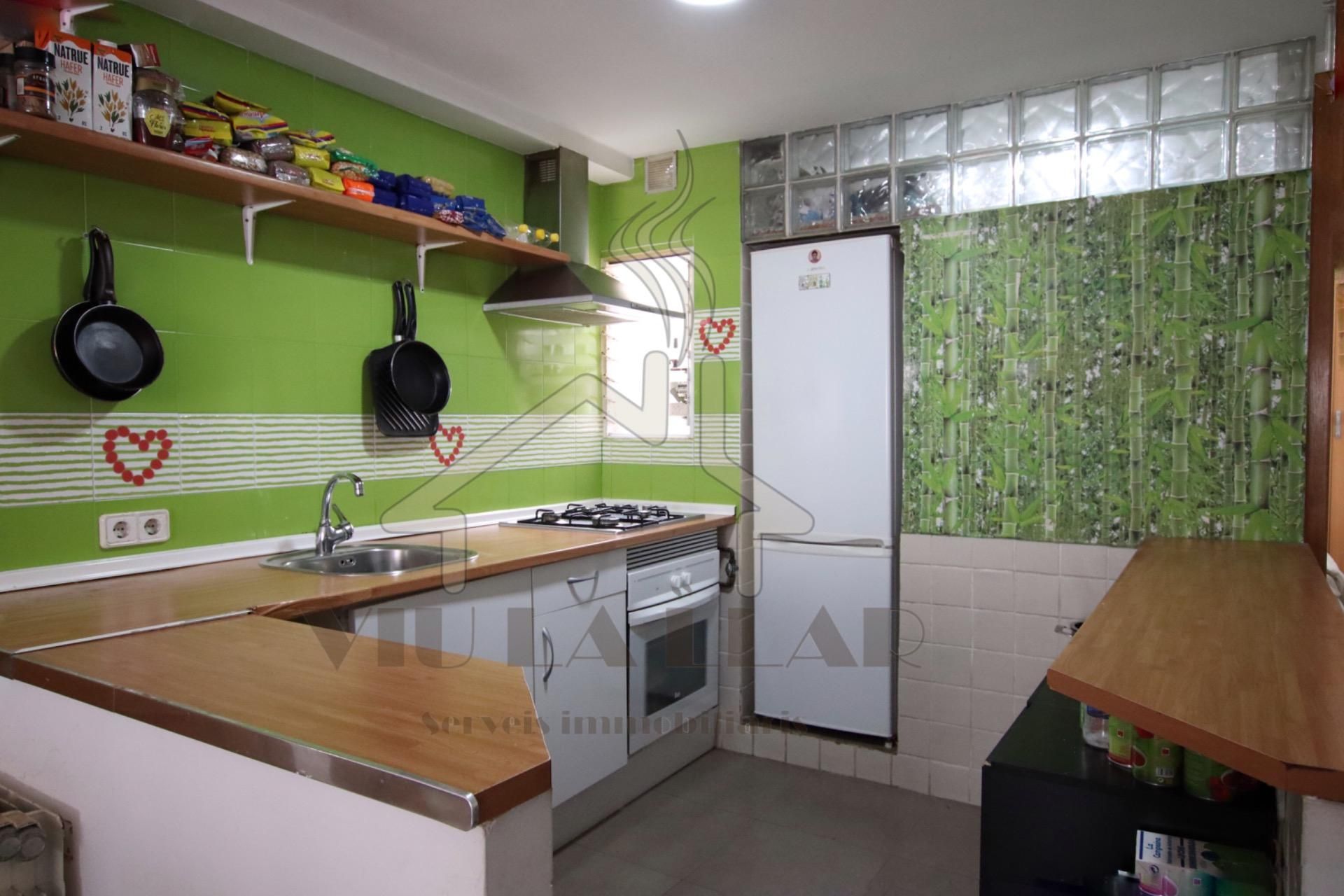 Kitchen of Flat for sale in Mataró