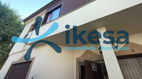 Foto 2 de Casa adosada en venda a Guillena pueblo, Guillena