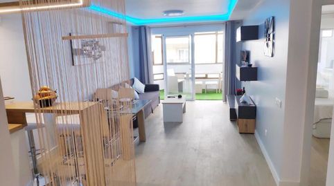 Foto 2 de Apartamento en venta en Calle María Auxiliadora, 3, Playa Bajadilla - Puertos, Marbella