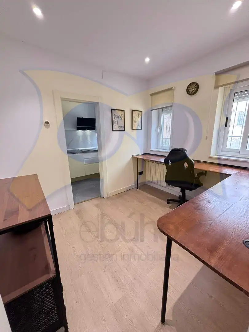 Casa o xalet de lloguer en San Bernardo - Carmelitas - Campus
