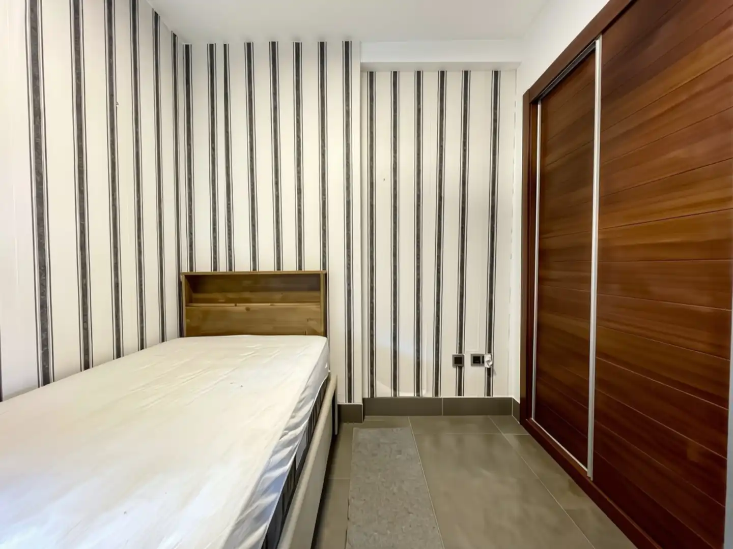 Bedroom of Flat for sale in El Rompido, Huelva