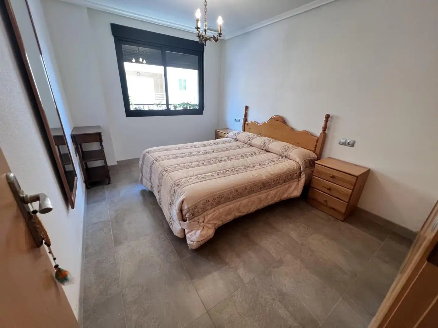 Dormitori de Apartament en venda en Torrevieja amb Aire condicionat, Terrassa i Moblat