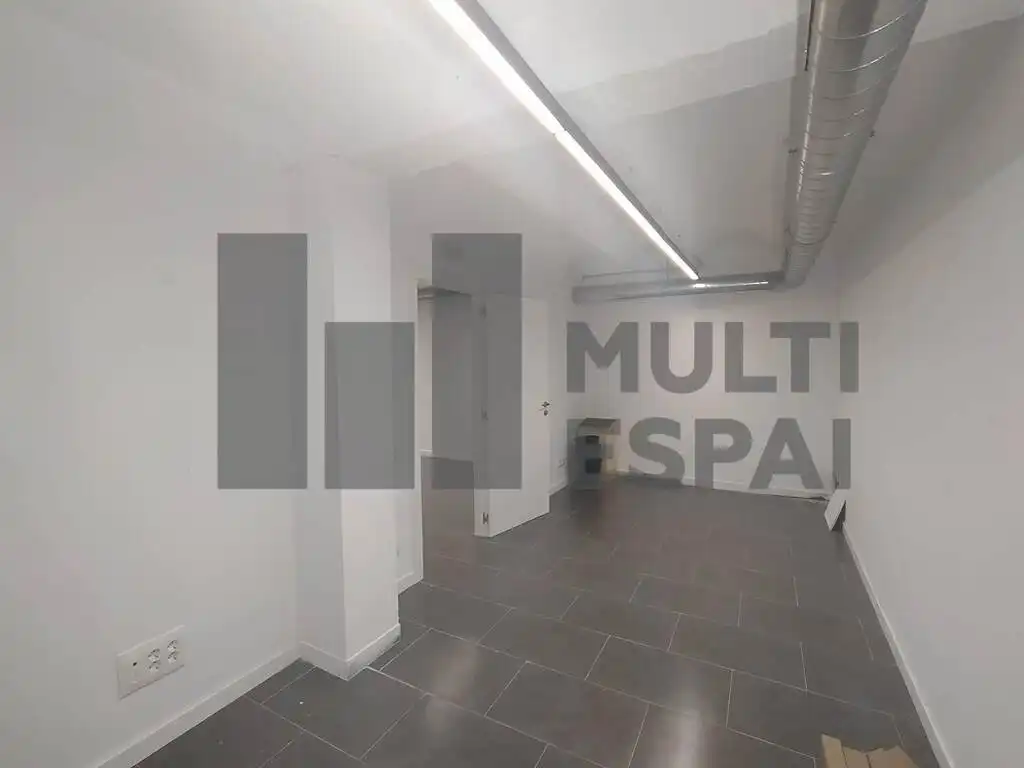 Business premises to rent in Carrer de Calàbria, imagen 49