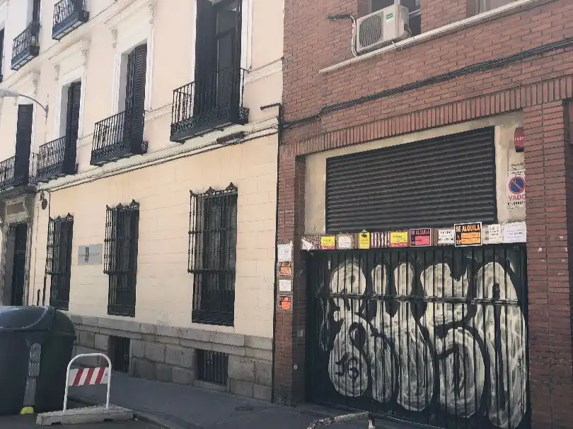 Exterior view of Garage for rent in Madrid