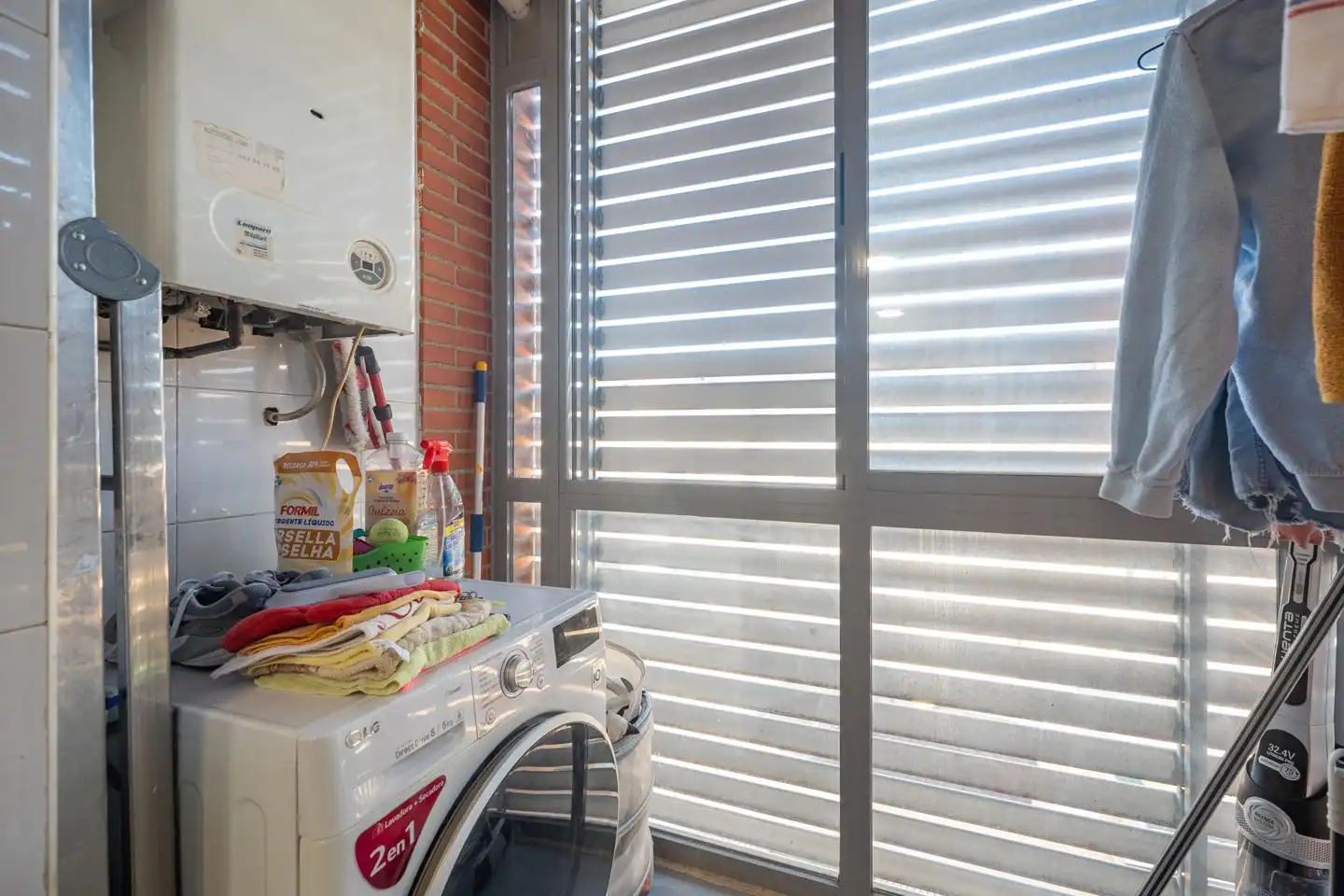 Terraza de Piso en venta en Ávila con Calefacción, Trastero y Amueblado