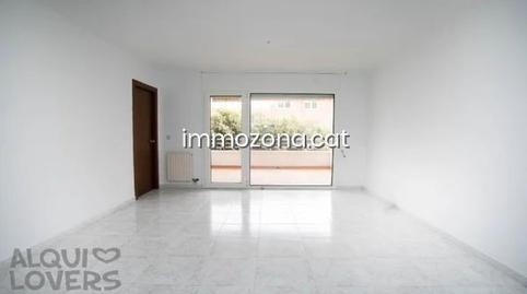 Foto 2 de Apartamento en venta en Calle Panissars, Eixample - Horta Capallera, Figueres