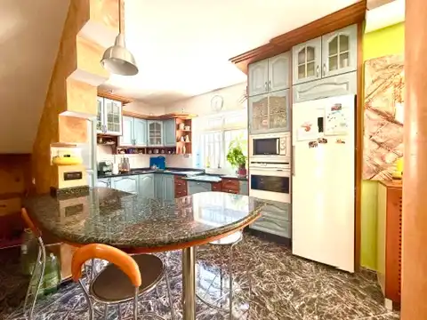 Kitchen of Houses for sale in Ingenio  with Air Conditioner, Terrace and Oven