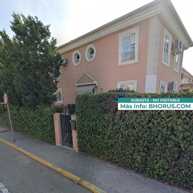 Vista exterior de Casa o xalet en venda en Torrejón de Ardoz amb Jardí privat