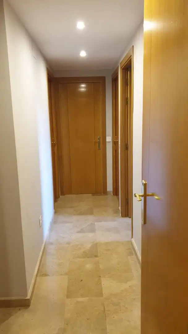 Flat for rent in Alicante / Alacant  with Air Conditioner, Terrace and Furnished