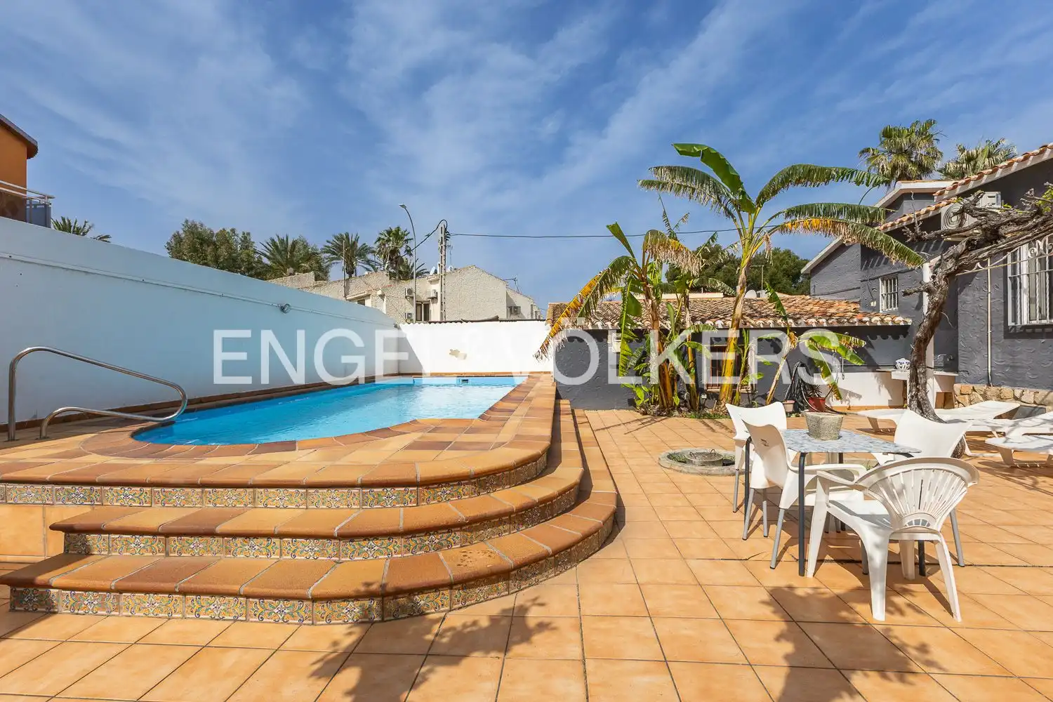 Piscina de Casa o chalet en venta en Dénia con Aire acondicionado, Calefacción y Jardín privado