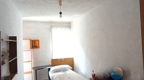 Foto 2 de Piso de alquiler en San Bernardo, Salamanca Capital