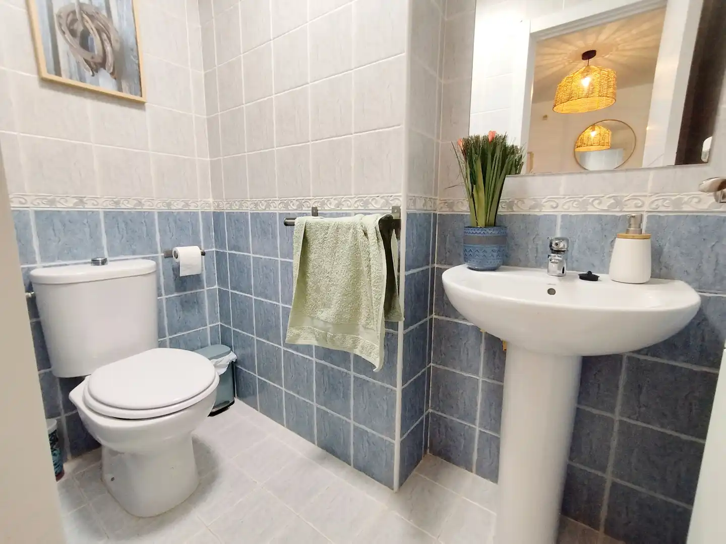 Baño de Dúplex en venta en Vélez-Málaga con Aire acondicionado, Terraza y Trastero