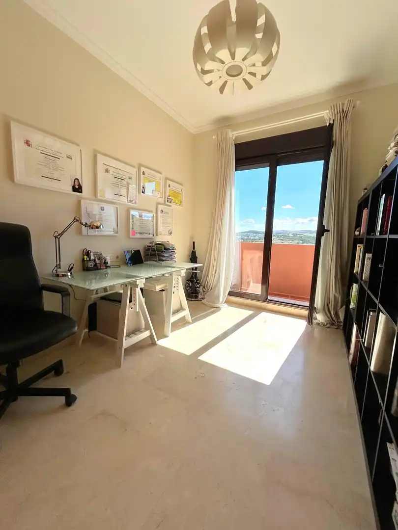 Casa adosada en venda en Estepona amb Aire condicionat, Calefacció i Terrassa