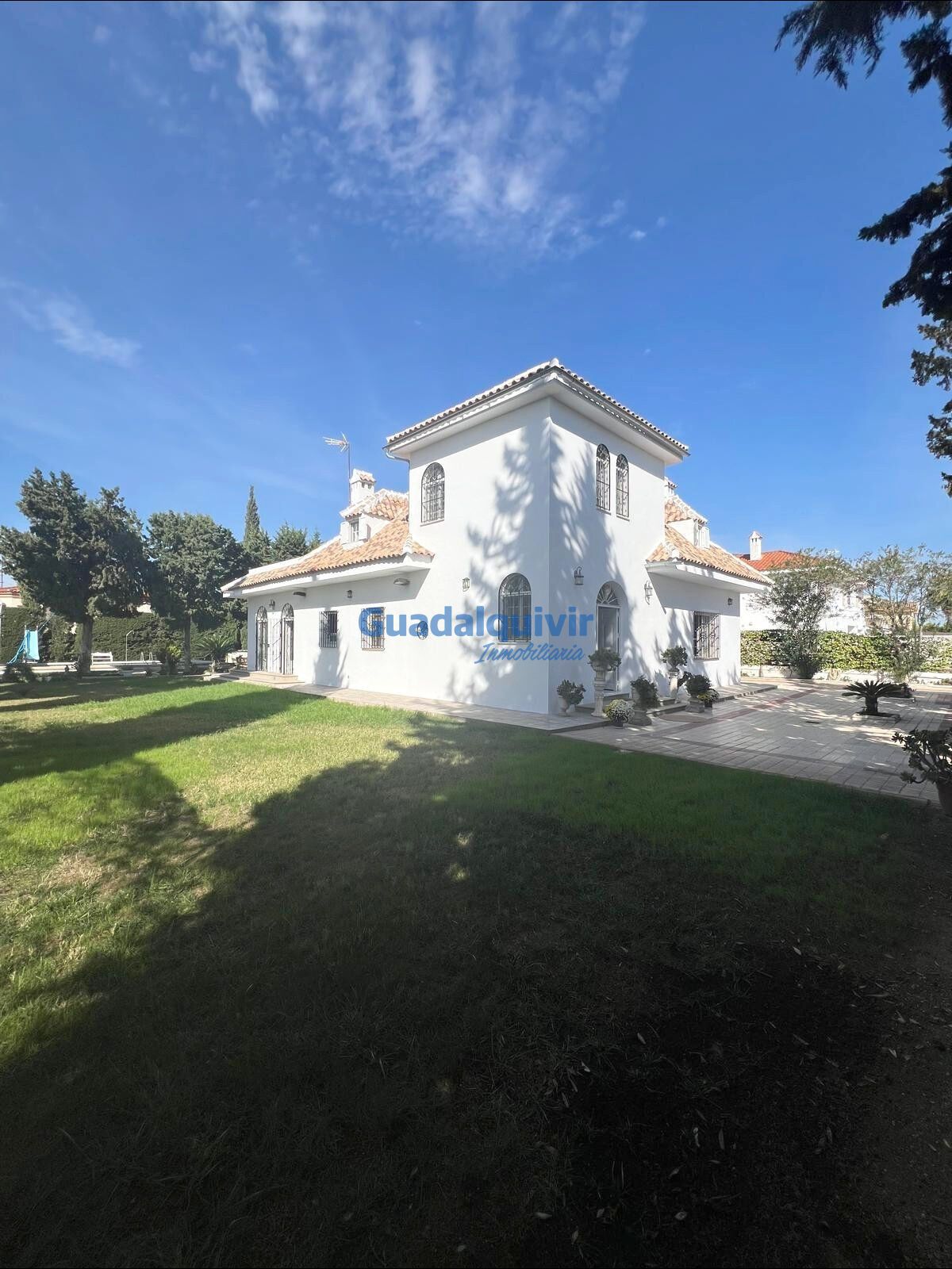 Garden of House or chalet for sale in Montequinto  with Air Conditioner, Heating and Private garden