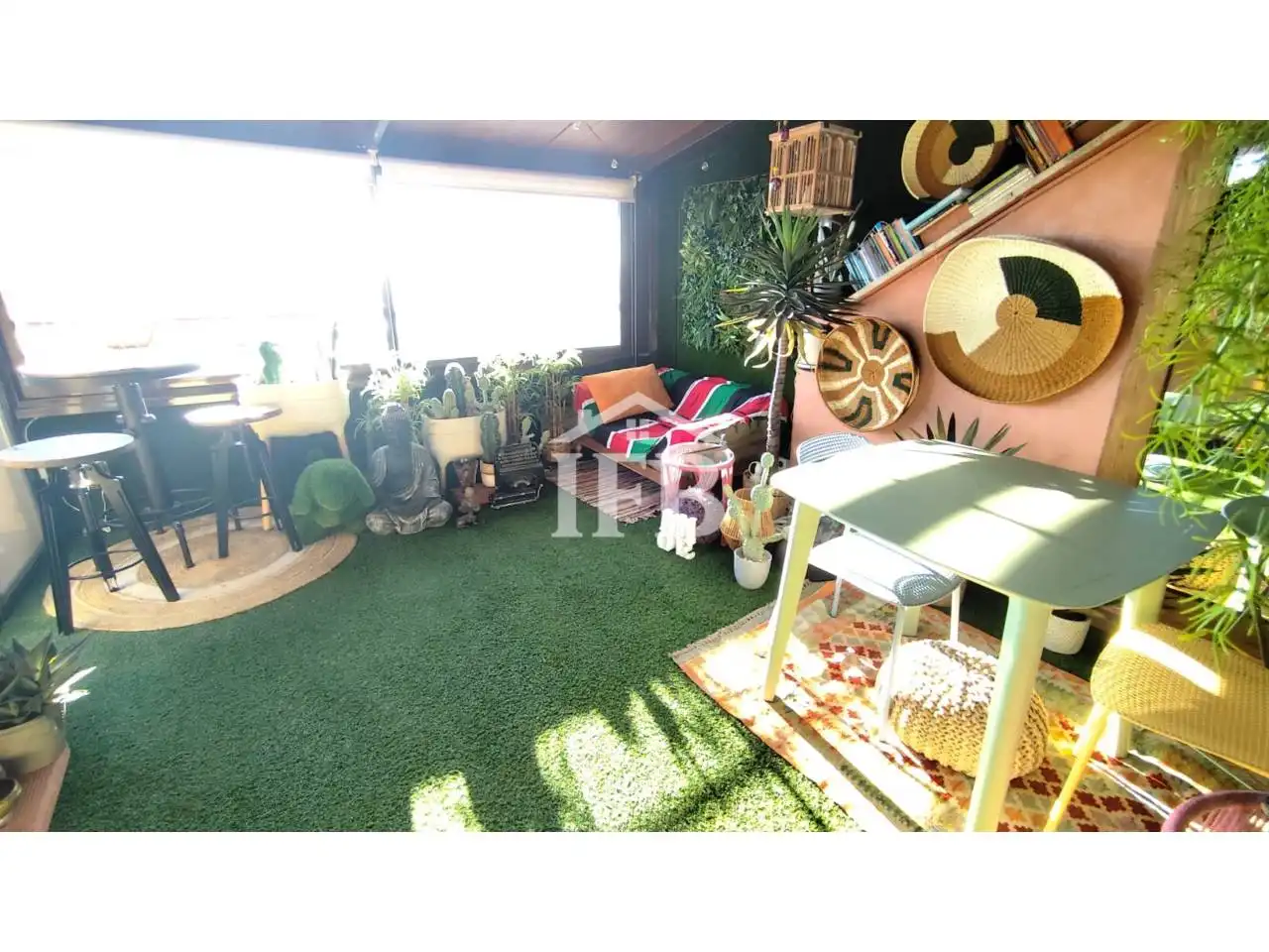 Garden of Duplexes for sale in La Estación 