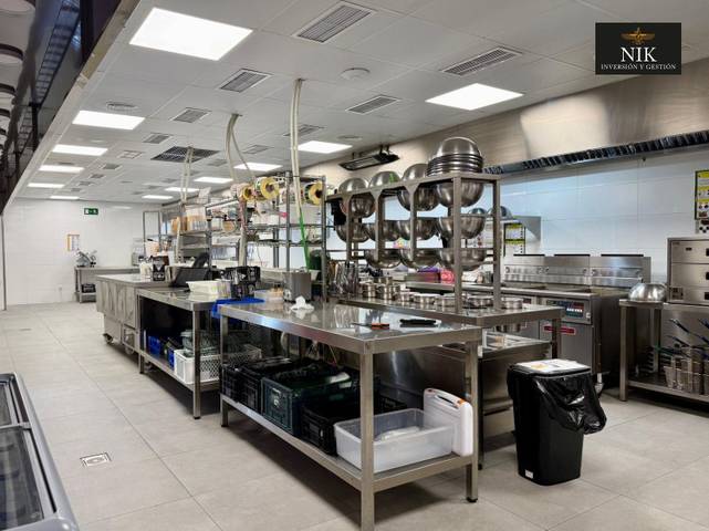 Local comercial en Venta en Ferroviarios, 102 en Almendrales