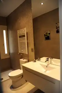 Badezimmer von Wohnung zur Miete in Zaragoza mit Heizung, Terrasse und Möbliert