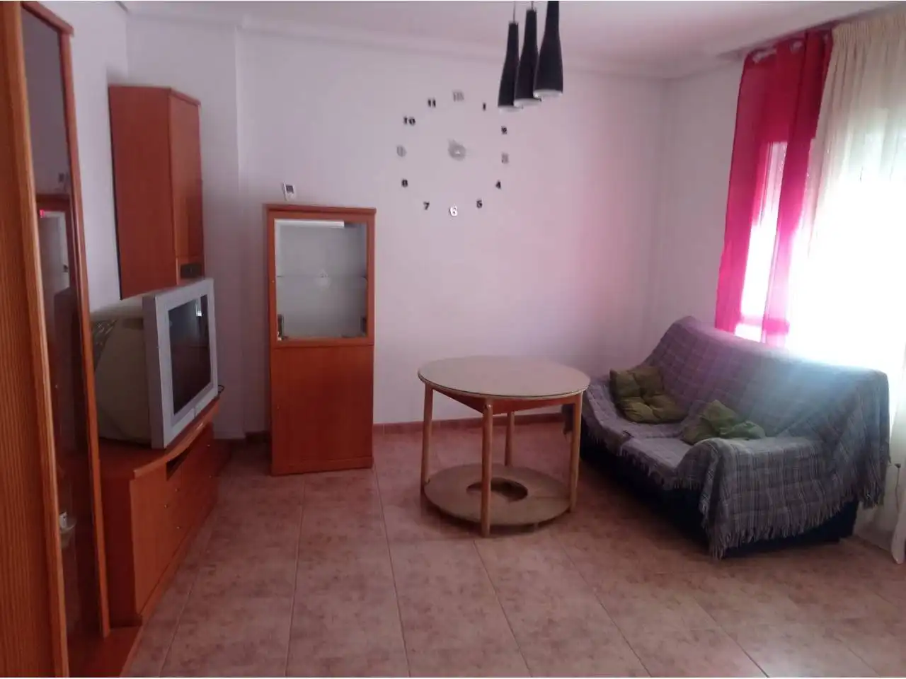 Sala d'estar de Dúplex de lloguer en Baza, Granada