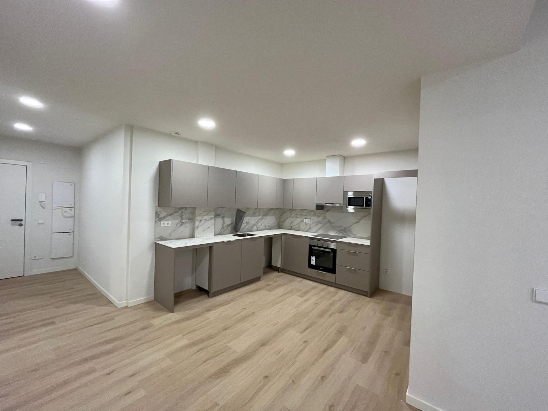 Kitchen of Flat for rent in Reus