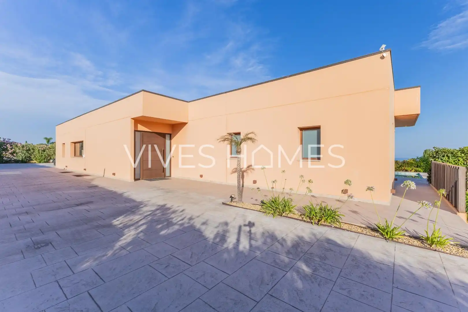 Vista exterior de Casa o chalet en venta en Sant Vicenç de Montalt con Aire acondicionado, Calefacción y Jardín privado