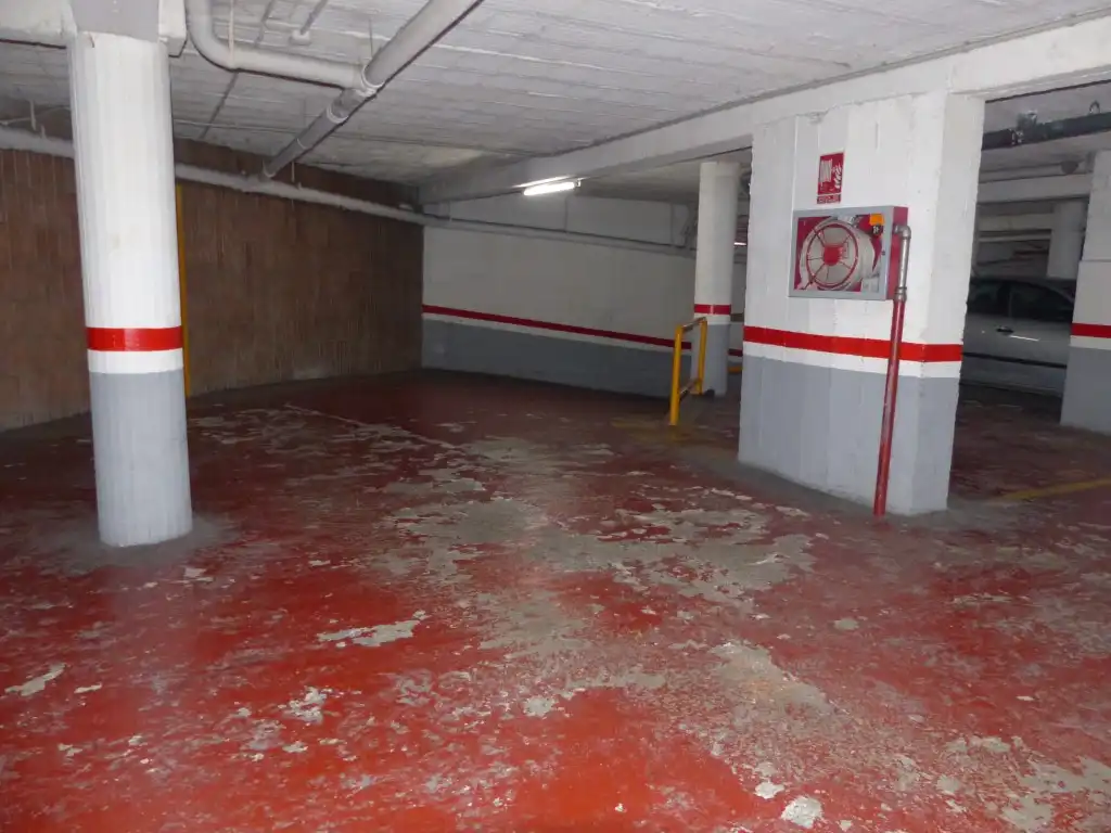 Parkplatz zum Verkauf in Horta - Guinardó, imagen 8