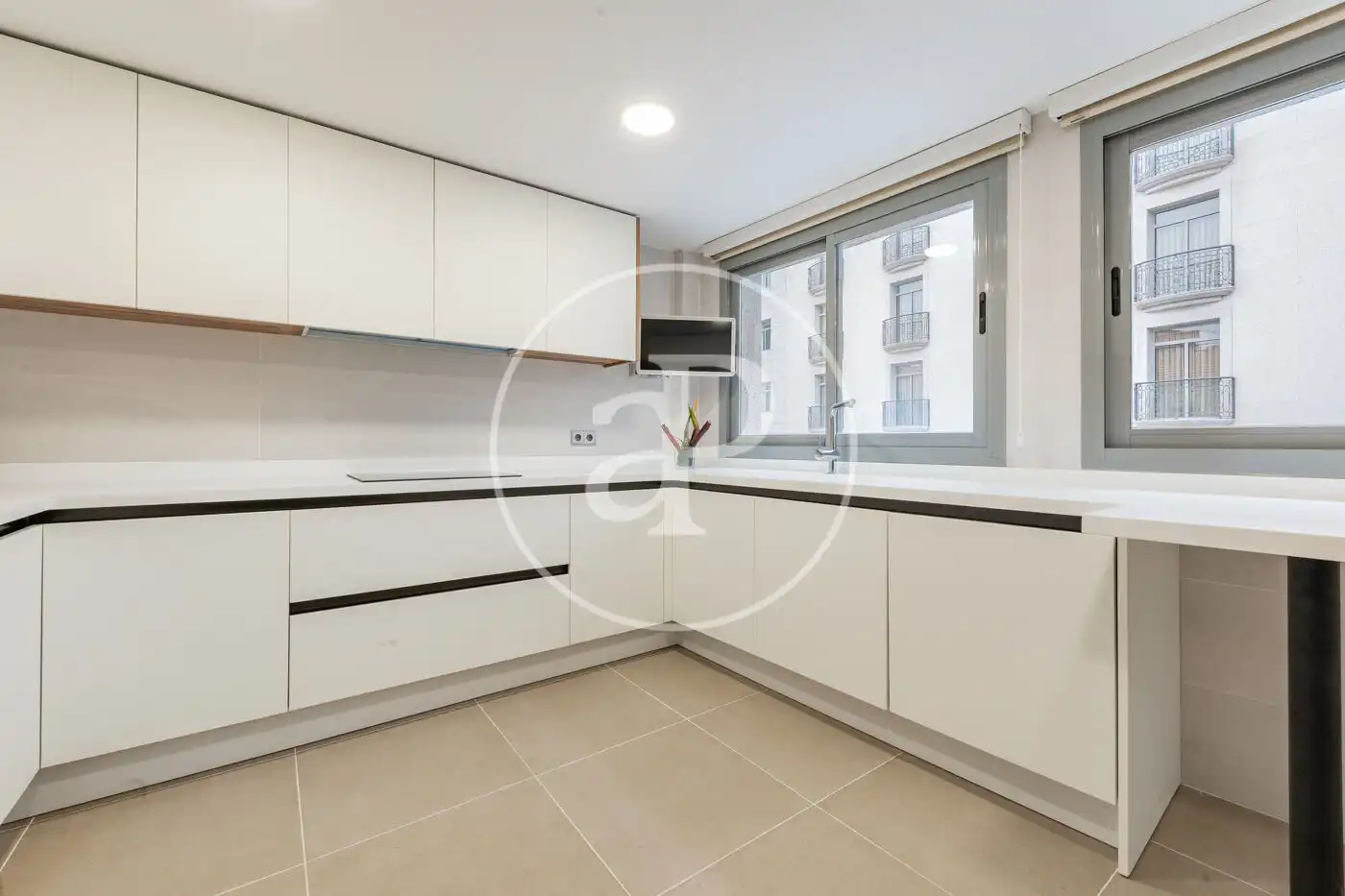 Kitchen of Flat for rent in Madrid  with Air Conditioner, Heating and Terrace