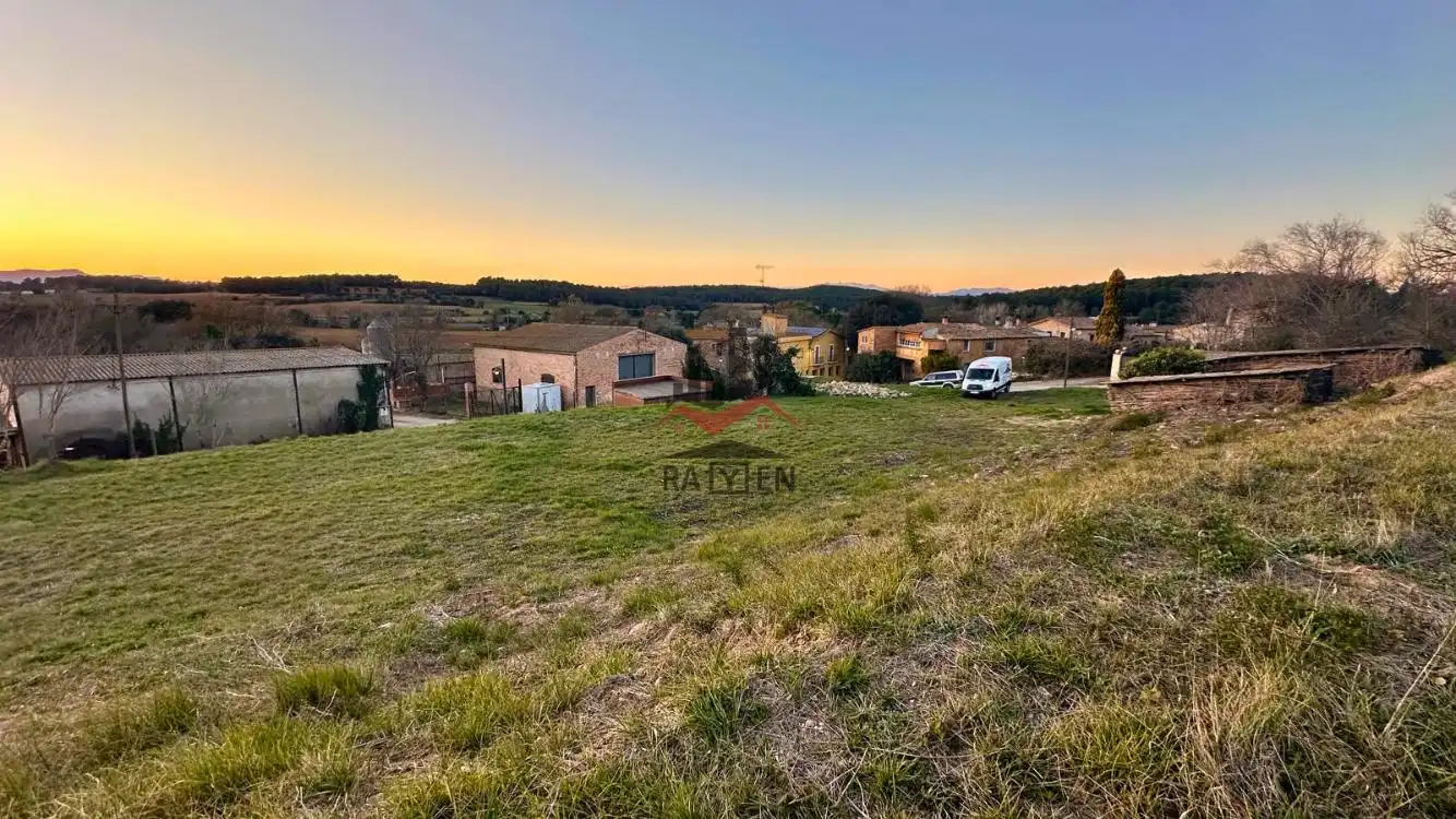 Residencial en venta en de les Eres, Saus, Camallera i Llampaies