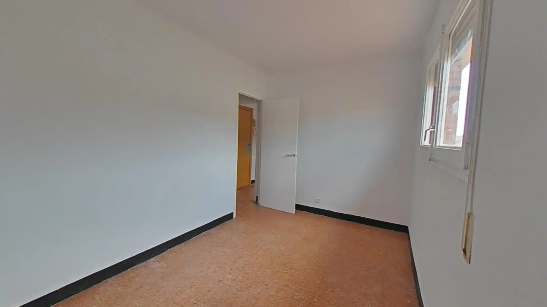Flat for sale in de Sant Narcís, Sant Narcís