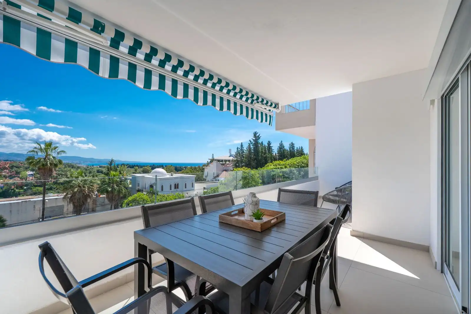 Terrassa de Apartament en venda en Marbella amb Terrassa, Traster i Moblat
