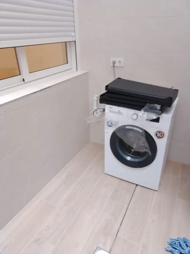 Habitación de Planta baja de alquiler en Elche / Elx con Aire acondicionado y Amueblado