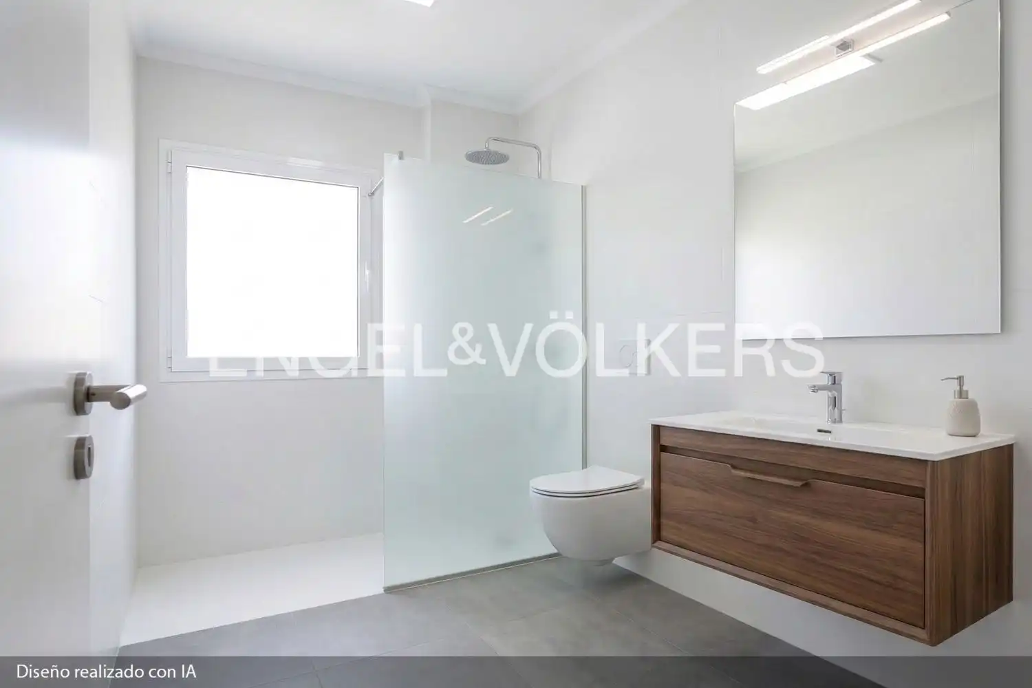 Bathroom of Flat for sale in Sevilla  with Air Conditioner, Heating and Terrace
