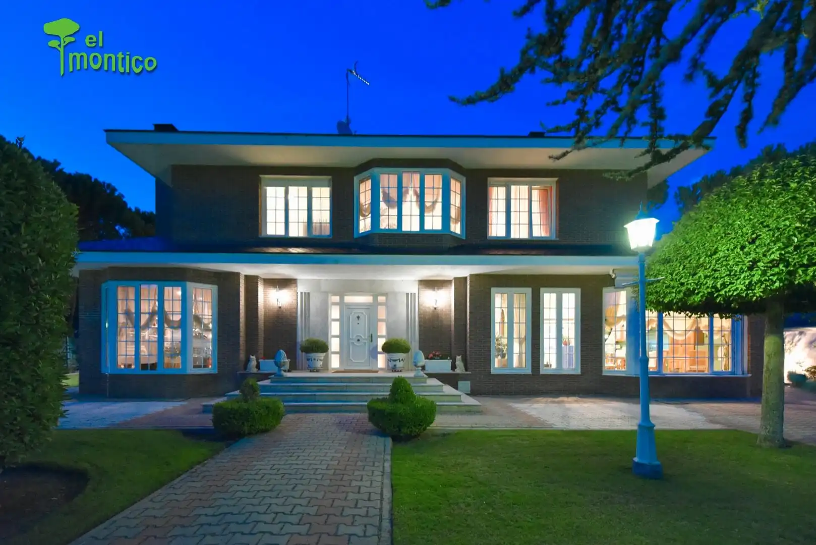 Exterior view of Houses for sale in Tordesillas  with Heating, Private garden and Parquet flooring