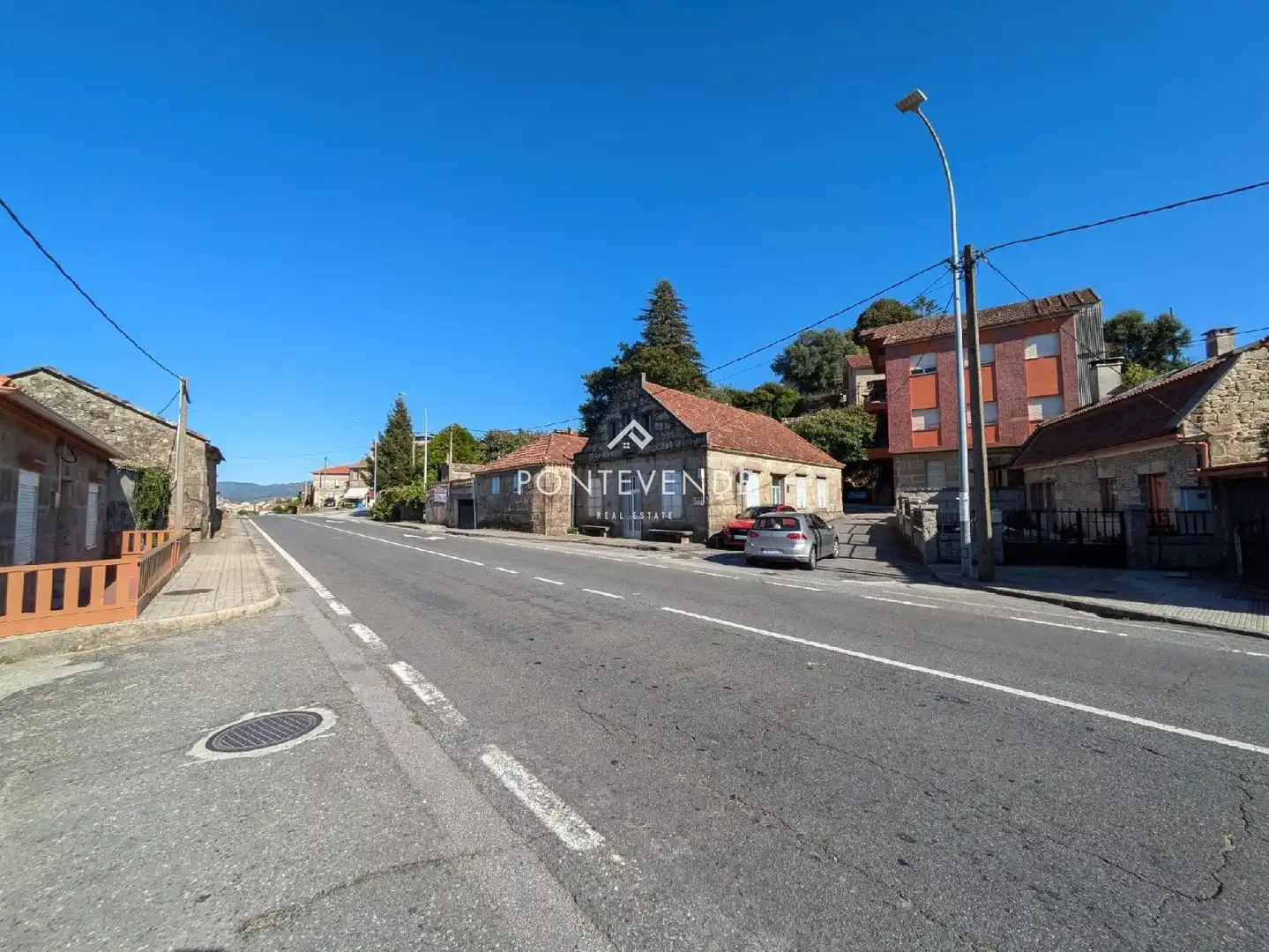 Vista exterior de Casa o xalet en venda en Pontevedra Capital  amb Calefacció i Terrassa