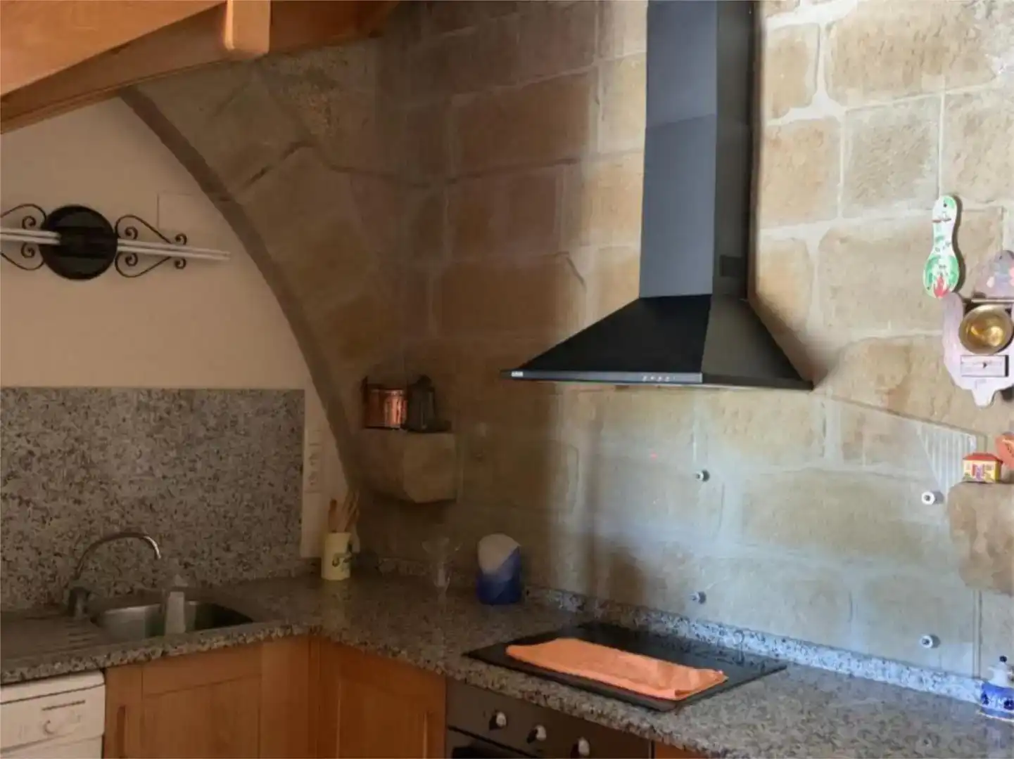 Kitchen of Flat for sale in Uncastillo  with Parquet flooring, Storage room and Furnished