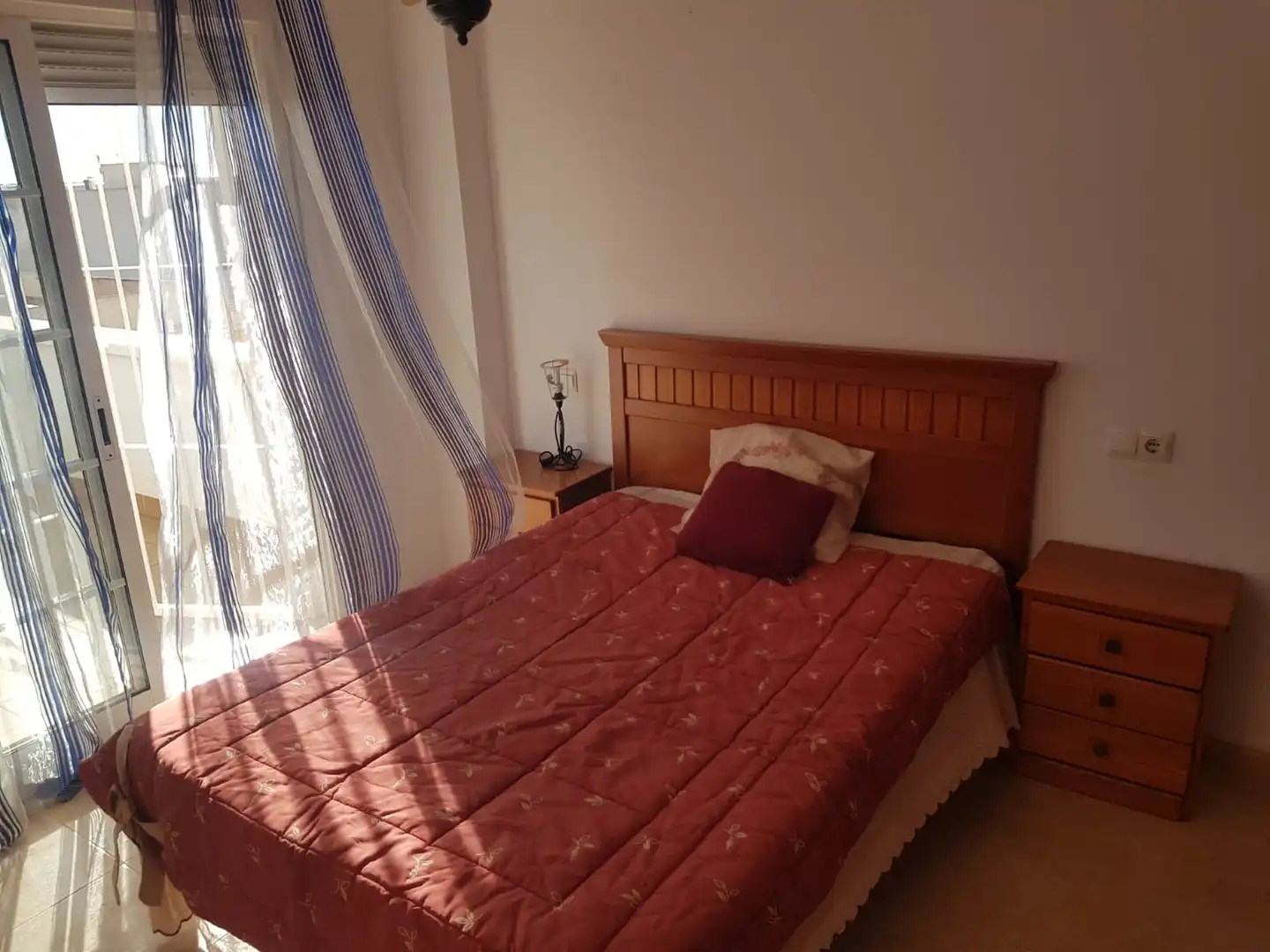 Bedroom of Flat for rent in Roquetas de Mar  with Heating, Terrace and Furnished