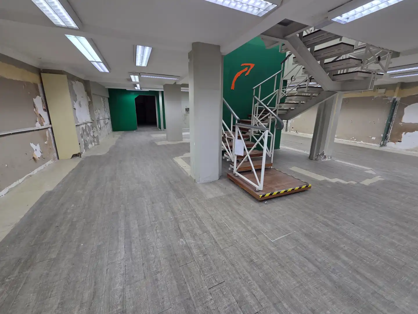 Local comercial en venta en Calle Triana, imagen 8