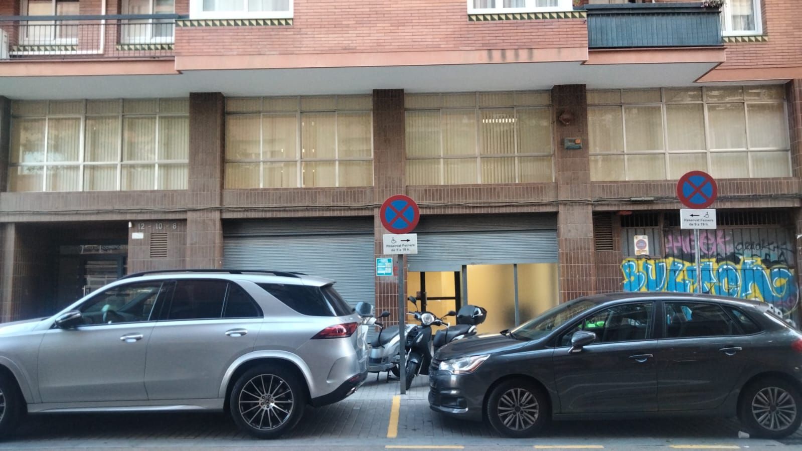 Parking of Office for sale in L'Hospitalet de Llobregat  with Air Conditioner and Terrace
