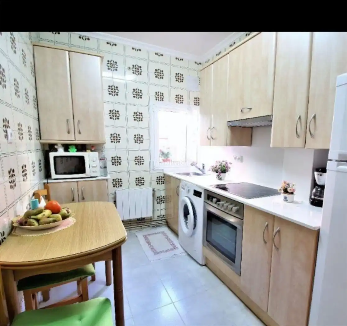 Wohnung zur Miete in Grupo los Pinares 3B