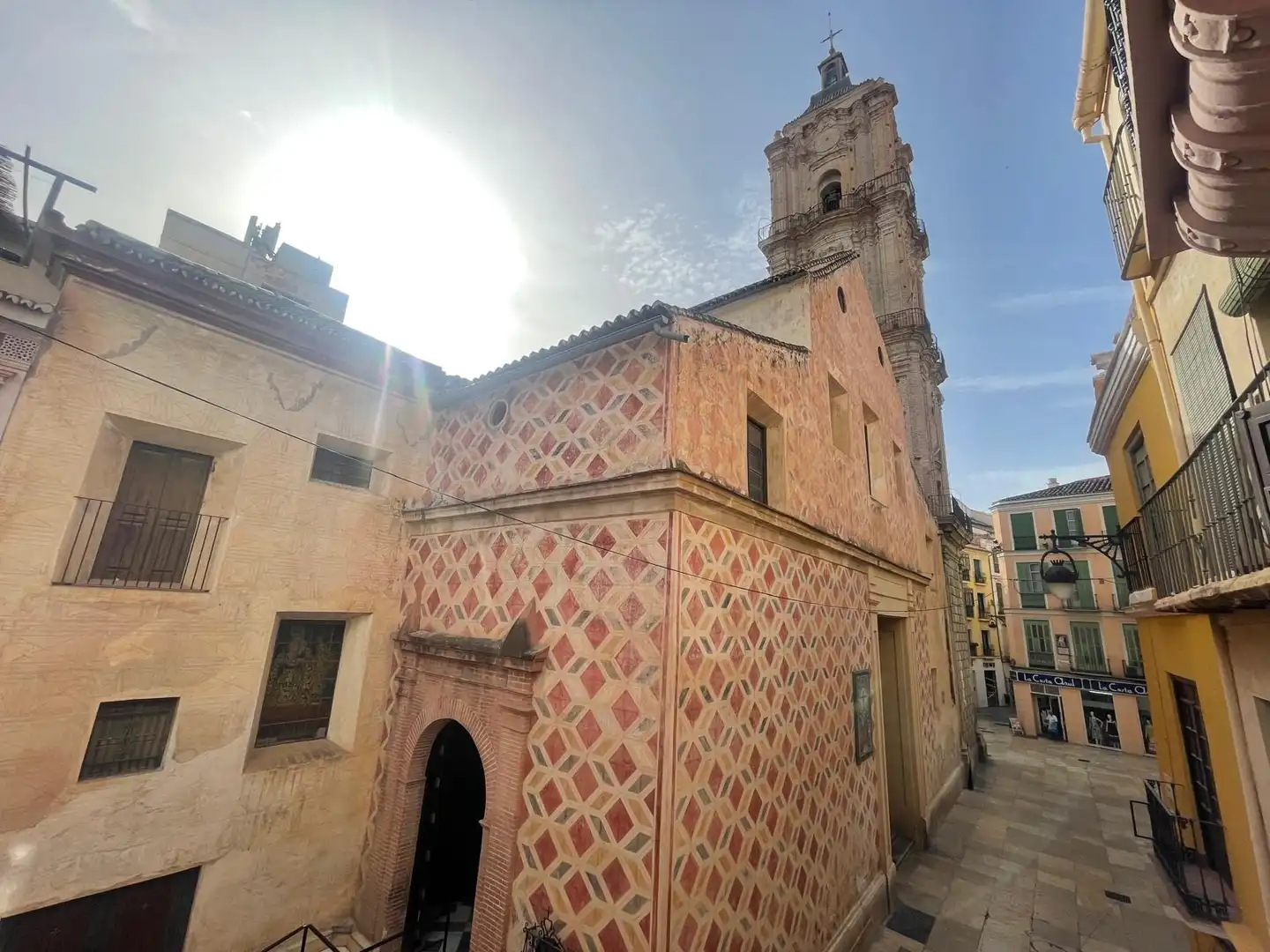 Vista exterior de Piso en venta en Málaga