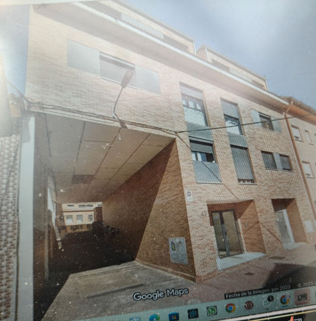 Vista exterior de Piso de alquiler en Casarrubios del Monte con Aire acondicionado, Calefacción y Terraza