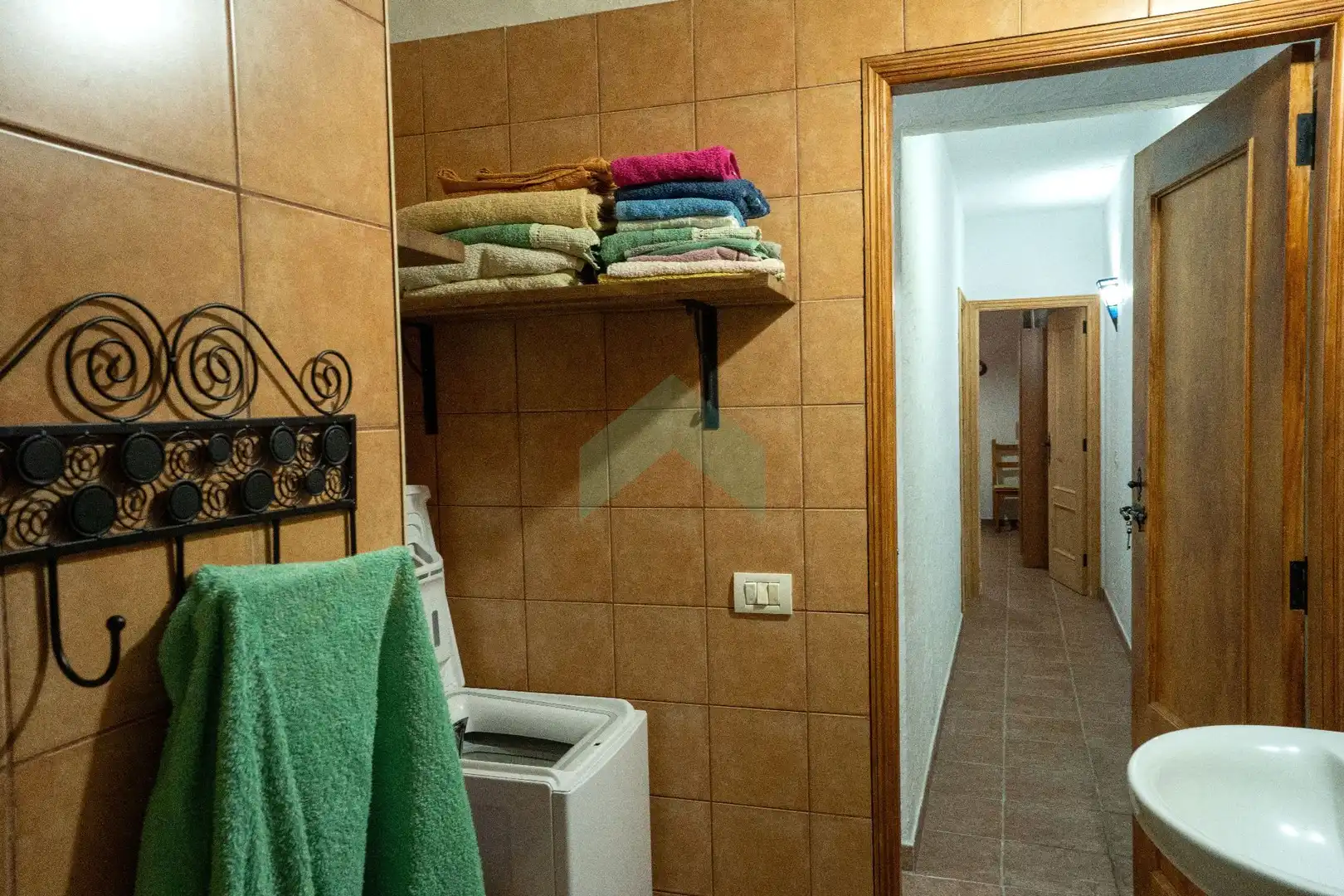 Bany de Casa o xalet en venda en La Orotava amb Jardí privat, Terrassa i Moblat
