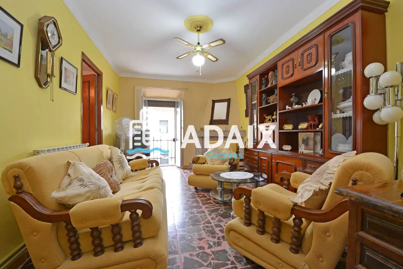 Vista exterior de Casa adosada en venta en Aldea del Cano con Calefacción, Terraza y Trastero