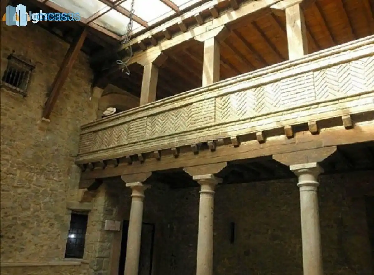 Casa o xalet en venda en Castraz