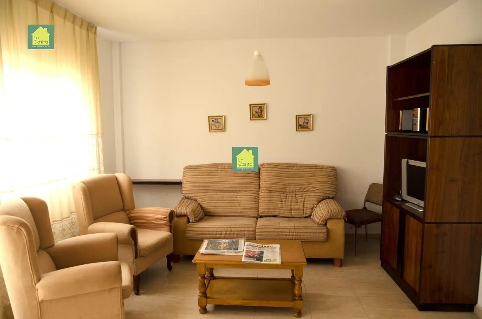 Sala d'estar de Casa adosada en venda en Chinchilla de Monte-Aragón amb Calefacció i Traster