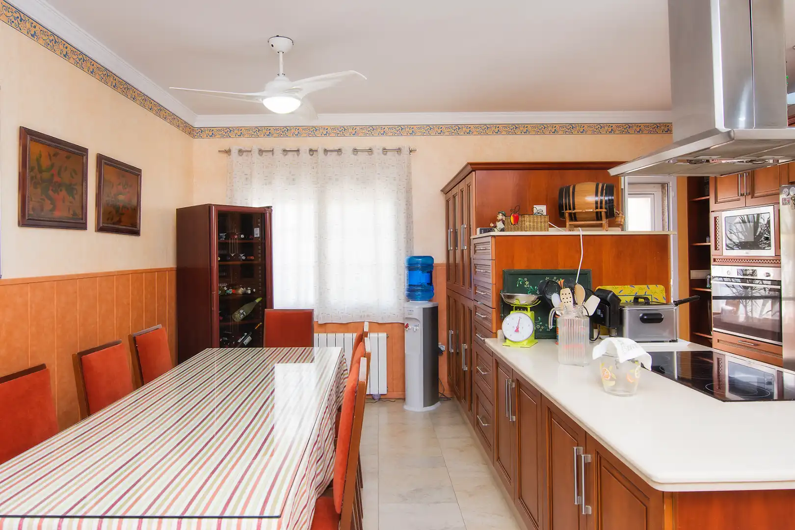 Cocina de Casa o chalet en venta en Carboneras con Aire acondicionado, Calefacción y Jardín privado