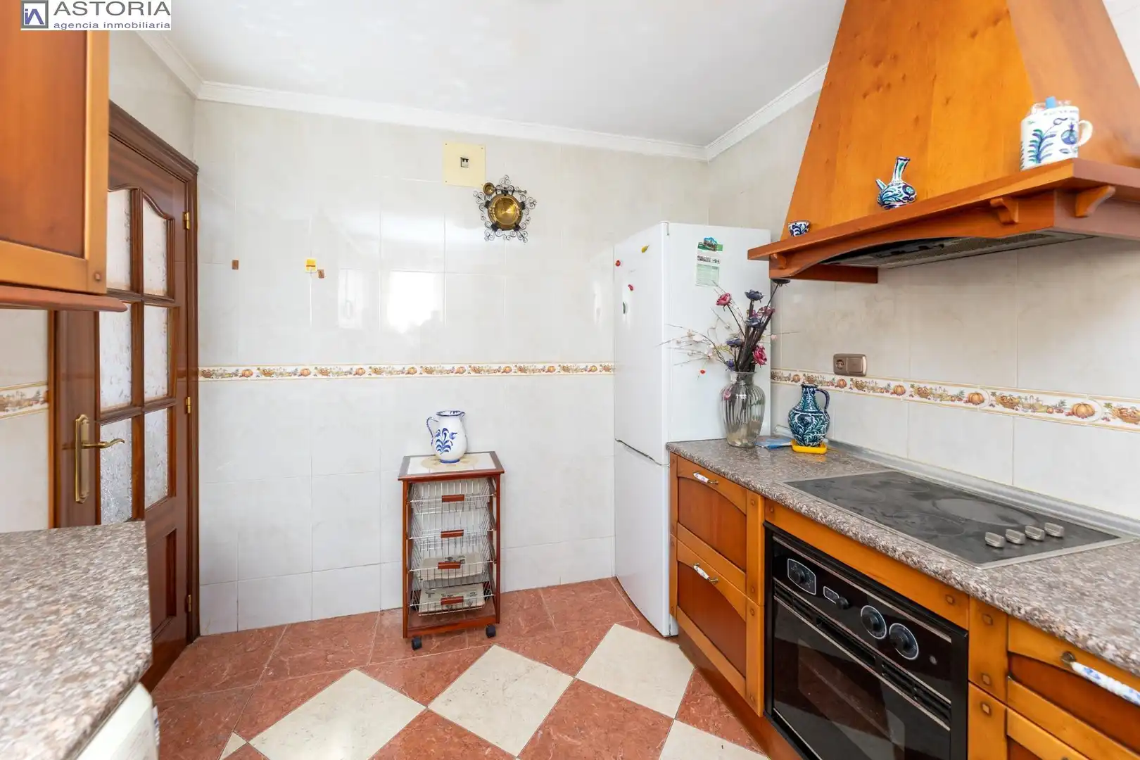 Inmuebles singulares con ascensor en venta en Avenida de Cádiz, imagen 22