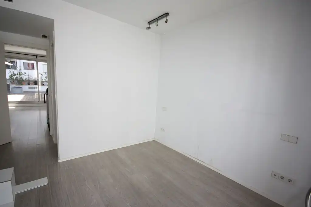 Apartments for rent in  Palma de Mallorca  with Air Conditioner, Parquet flooring and Terrace