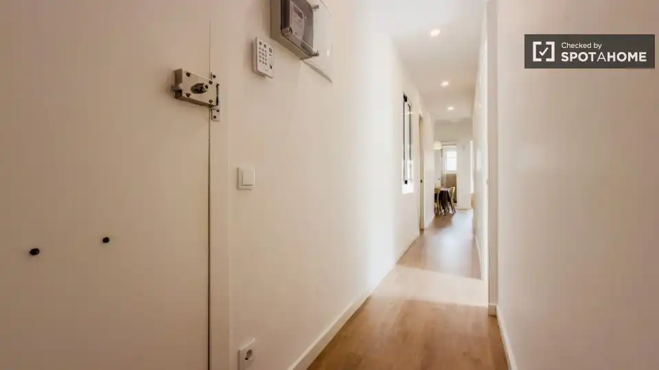 Apartament per a compartir en Barcelona amb Aire condicionat, Calefacció i Terrassa