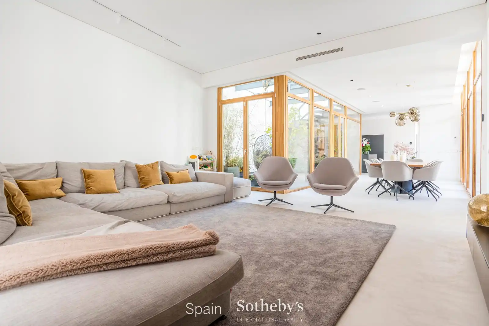 Sala de estar de Ático en venta en Madrid con Aire acondicionado, Calefacción y Jardín privado